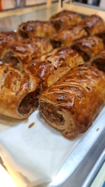 Sausage Rolls, Premium Pork & Puff Pastry, 200g, frozen